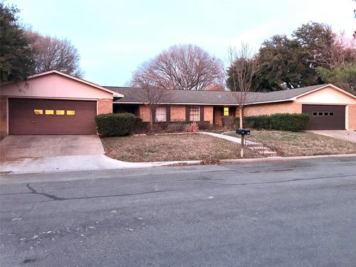 1604 Vanderbilt Street, Denton, TX, 76201 | Card Image