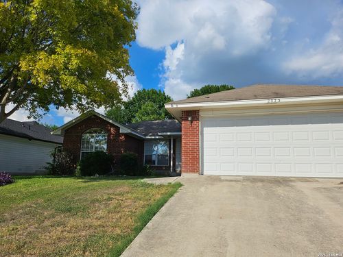 2073 Bentwood Dr, New Braunfels, TX, 78130-2903 | Card Image