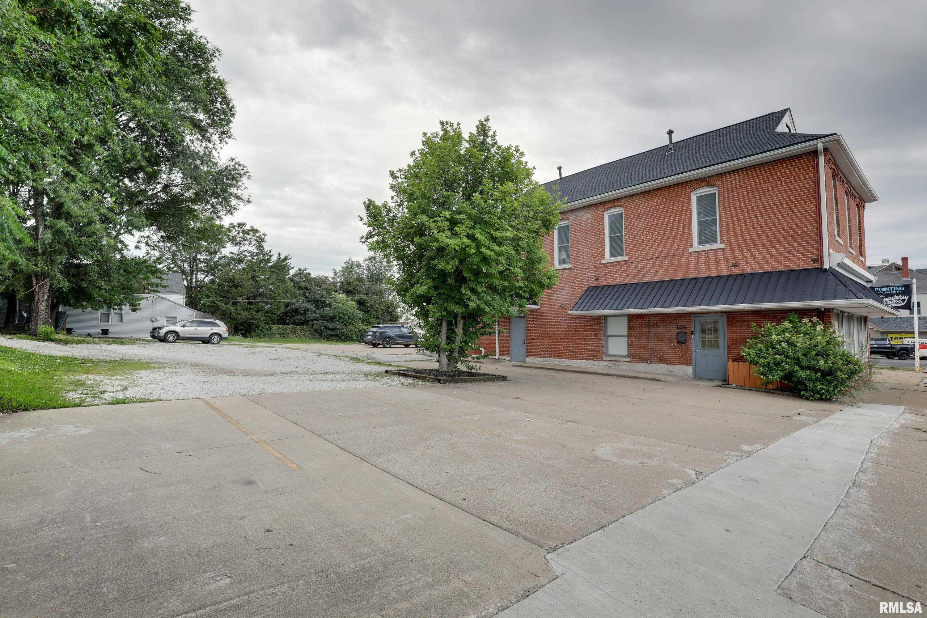 Commercial Sale in Quincy 2