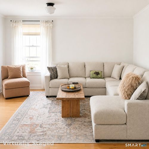 16 W Main St, Sharon, CT, 06069-2011 | Card Image