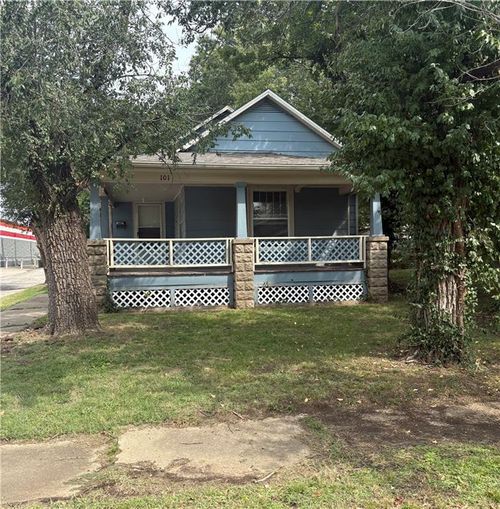 101 E 22nd St, Pittsburg, KS, 66762-2930 | Card Image