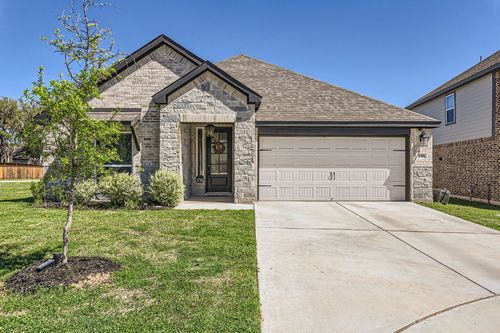 116 Angel Oak Way, San Marcos, TX, 78666-4992 | Card Image