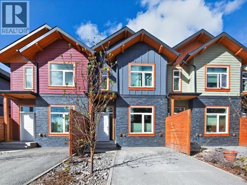 35 Normandy Rd, Whitehorse, YT, Y1A0L4 | Card Image