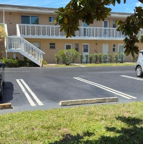 apt-202-2222 Ne 1st Way, Boynton Beach, FL, 33435-2341 | Card Image