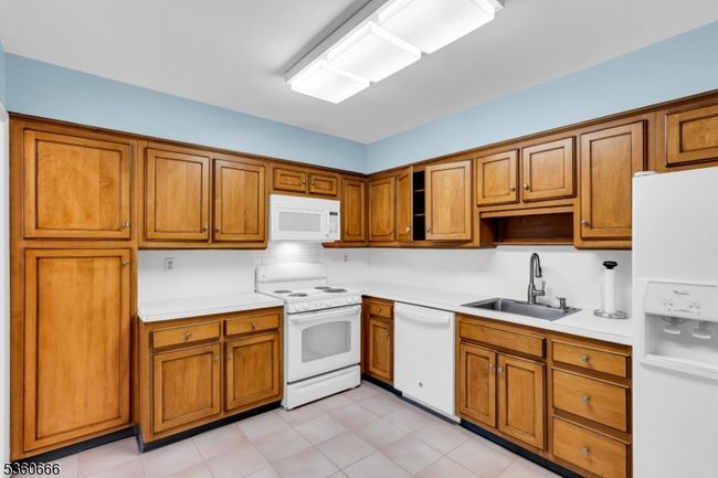 APT-9 - 260 Prospect St, House other with 2 bedrooms, 2 bathrooms and null parking in Westfield NJ | Image 14
