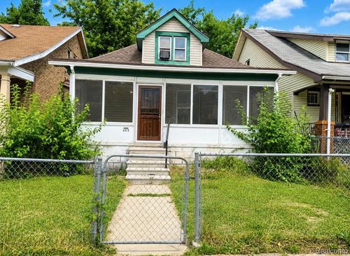 4618 Bewick St, Detroit, MI, 48214-1563 | Card Image