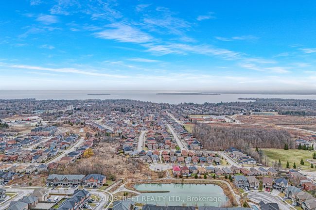 2035 Allison St, House other with 4 bedrooms, 4 bathrooms and 3 parking in Innisfil ON | Image 46