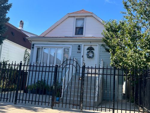 5730 S Washtenaw Ave, Chicago, IL, 60629-1044 | Card Image