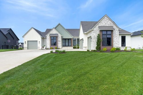 5946 W 45th Ct, Wichita, KS, 67205-4507 | Card Image