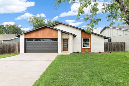 3810 Leafield Dr, Austin, TX, 78749-3217 | Card Image