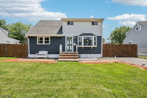 30 Clark Pl, Avenel, NJ, 07001-1504 | Card Image