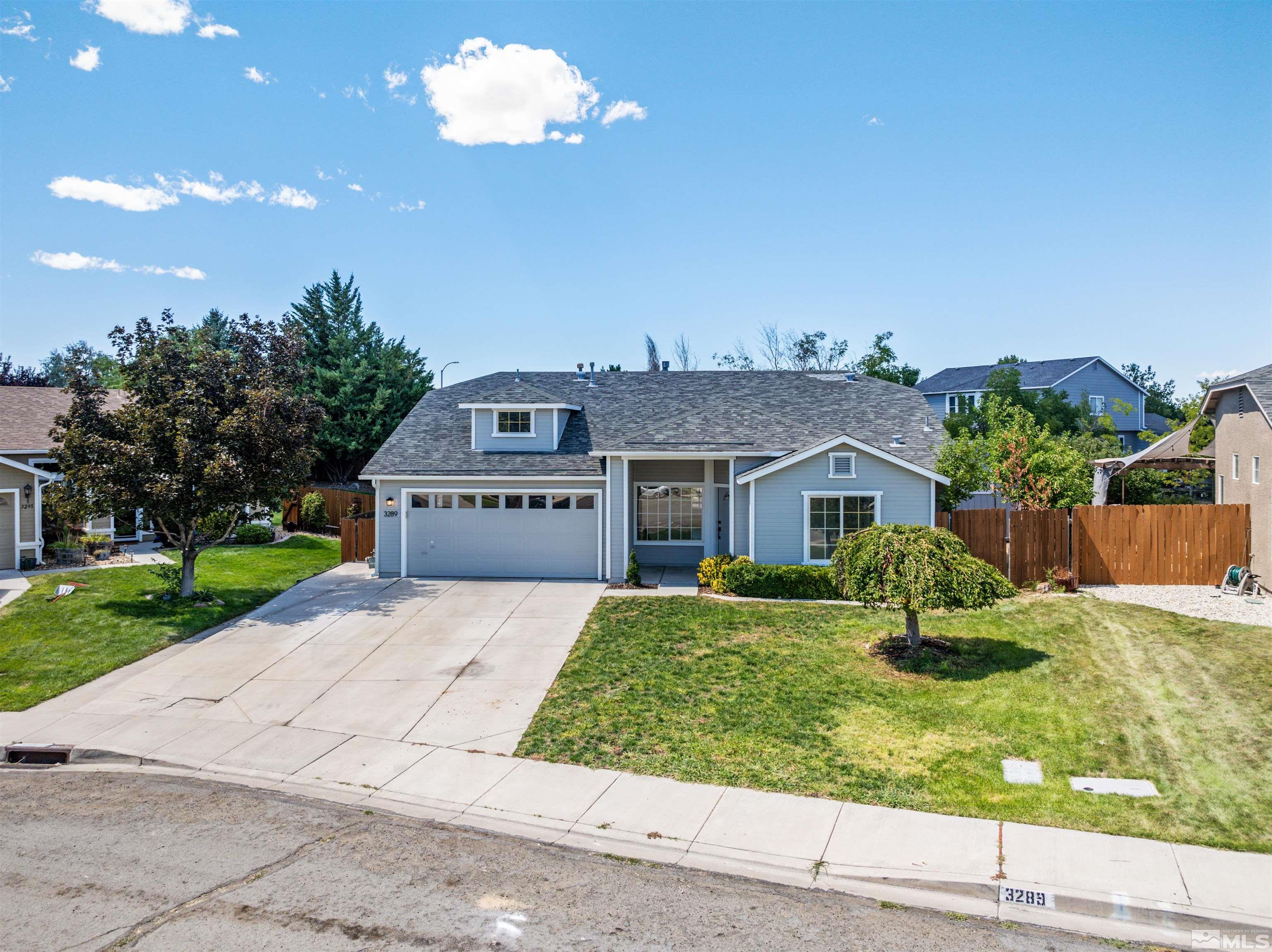 Genil Ct, Sparks, NV 89436