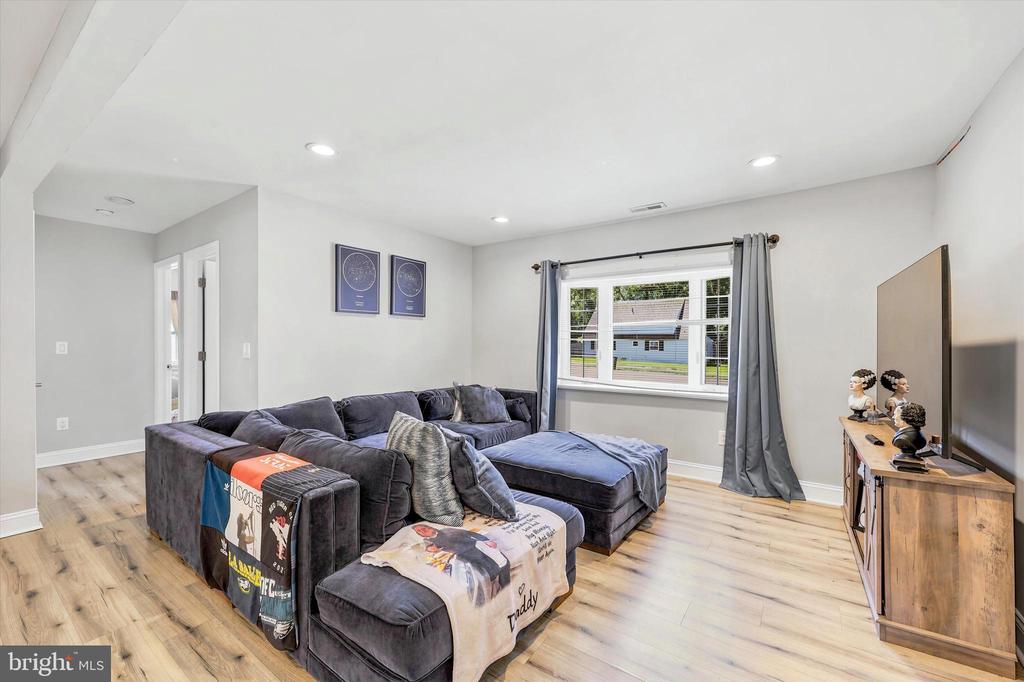 Residential in PHILADELPHIA 5