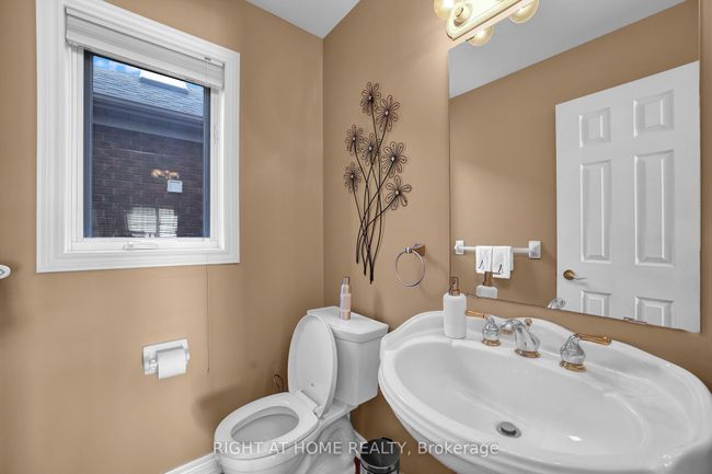 39 Via Amici, Condo with 3 bedrooms, 4 bathrooms and 2 parking in Alliston ON | Image 17
