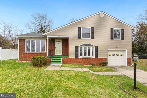 9307 Thornewood Dr, Parkville, MD, 21234-3219 | Card Image