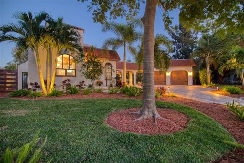 2037 Broadway, CLEARWATER, FL, 33755-1005 | Card Image