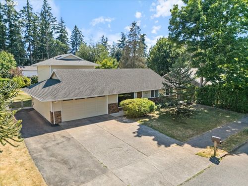 16600 Se Salmon St, Portland, OR, 97233-4065 | Card Image