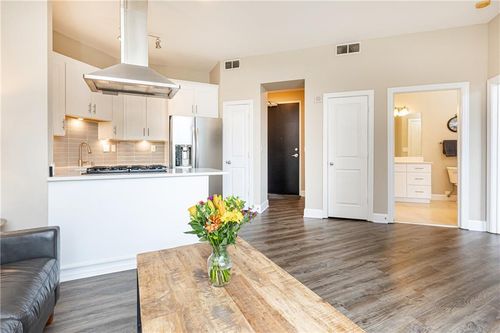 unit-706-2626 Peachtree Rd Nw, Atlanta, GA, 30305-5621 | Card Image