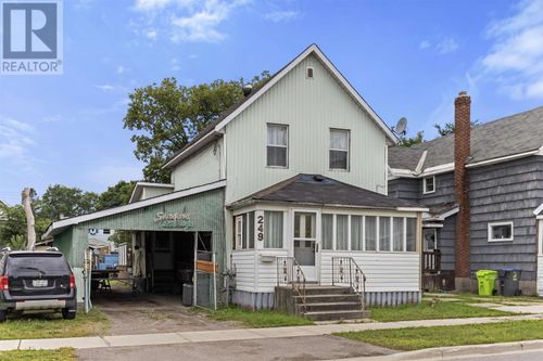249 John St, Sault Ste Marie, ON, P6A1P4 | Card Image
