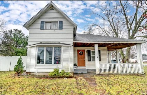 304 E Lincoln St, Ashley, IN, 46705-5210 | Card Image