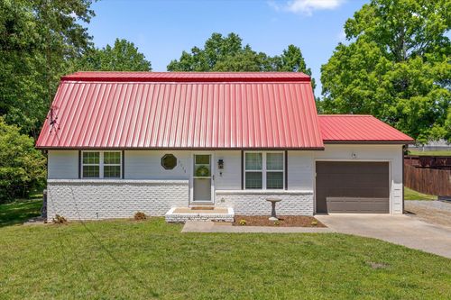 2113 Dallas Lake Rd, Soddy-Daisy, TN, 37379-8807 | Card Image