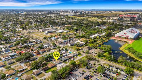 2914 W Lake Ave, TAMPA, FL, 33607-6340 | Card Image