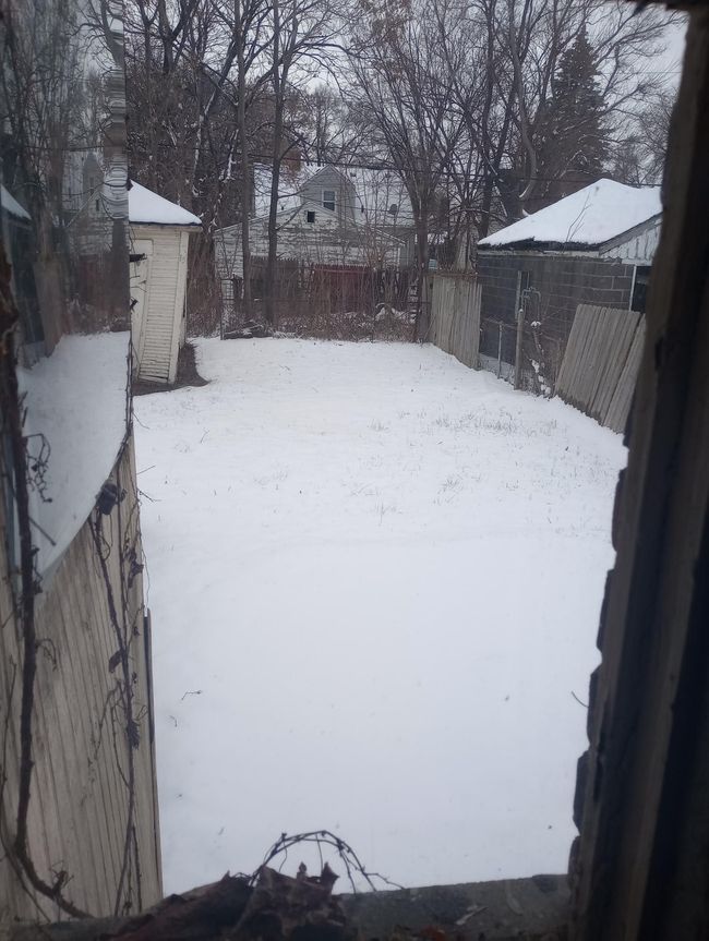 11749 Findlay St, House other with 4 bedrooms, 2 bathrooms and null parking in Detroit MI | Image 8
