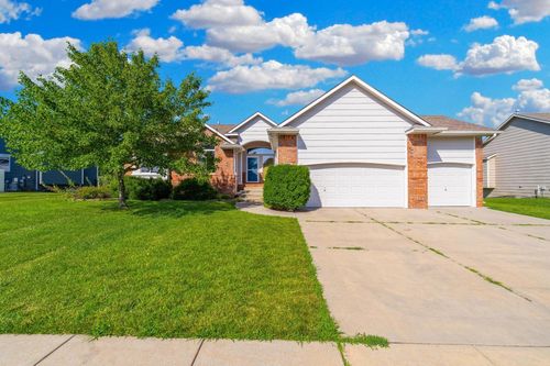 1421 N Lakeside Dr, Andover, KS, 67002-7415 | Card Image