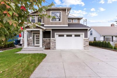 46143 Hope River Rd, House other with 5 bedrooms, 2 bathrooms and 8 parking in Chilliwack BC | Image 1