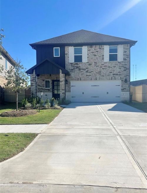 9458 Herons Preserve, Conroe, TX, 77385-2284 | Card Image