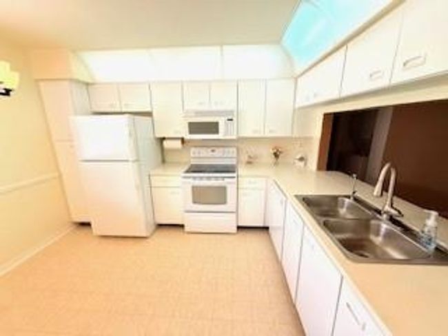 APT-206 - 2524 Nw 104 Th Ave, Condo with 2 bedrooms, 2 bathrooms and null parking in Sunrise FL | Image 4