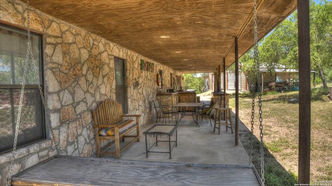 121 David Rankin Rd, House other with 3 bedrooms, 2 bathrooms and null parking in Leakey TX | Image 23