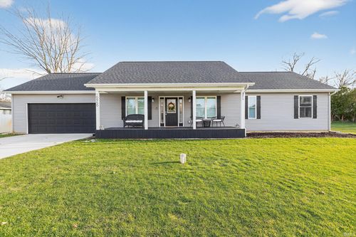 10950 Fairview Ave, Osceola, IN, 46561-9743 | Card Image
