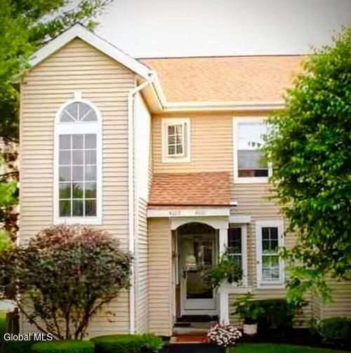 4607 Foxwood Dr S, Clifton Park, NY, 12065-6822 | Card Image