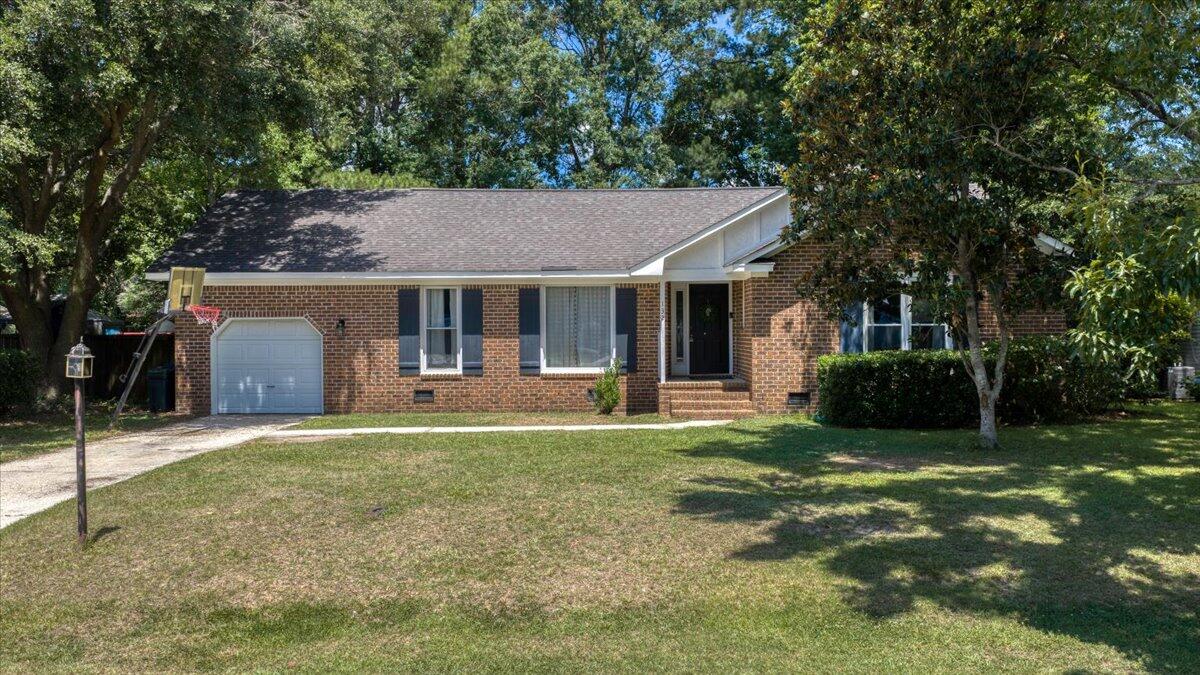 Residential in Summerville 3