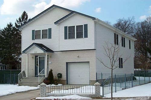 356 Woodfield Road, Hempstead, NY, 11552 | Card Image