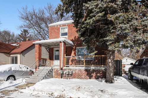 8129 Westminster Ave, Warren, MI, 48089-2995 | Card Image