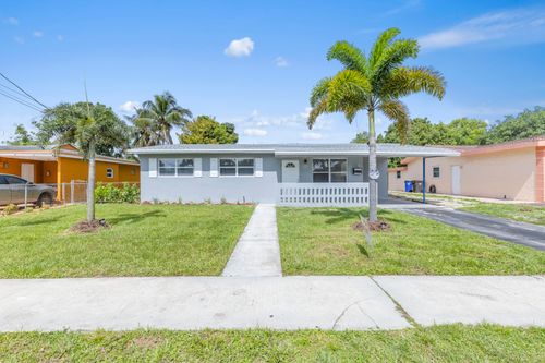 2321 Nw 38th Ter, Lauderdale Lakes, FL, 33311-2650 | Card Image