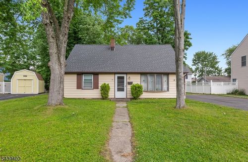 44 Bergen Dr, Little Falls, NJ, 07424-1342 | Card Image