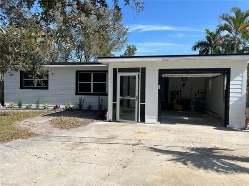 3835 Arlington St, Fort Myers, FL, 33901-8413 | Card Image