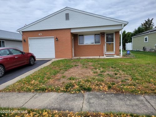 43 Rodhos St, Toms River, NJ, 08757-5728 | Card Image