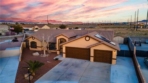 4246 E Old Ranch Ln, Kingman, AZ, 86401-8728 | Card Image