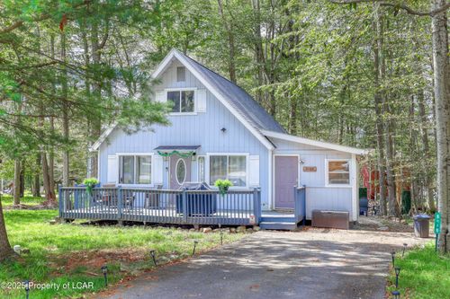 8940 Deerfield Rd, Coolbaugh Twp, PA, 18466-3545 | Card Image