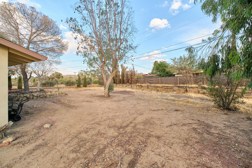 Residential in Yucca Valley 5