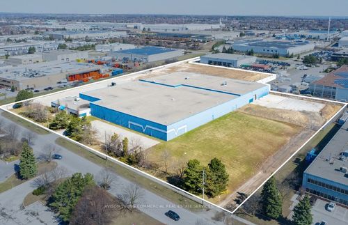 35 Regan Rd, Brampton, ON, L7A1B2 | Card Image