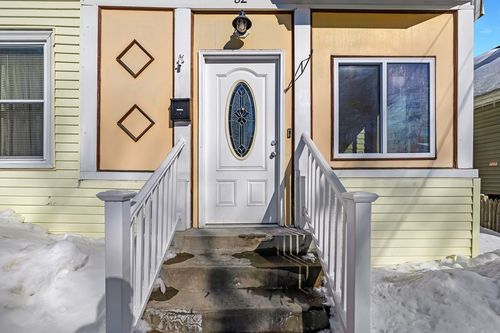 52 Taunton Ave, Boston, MA, 02131 | Card Image