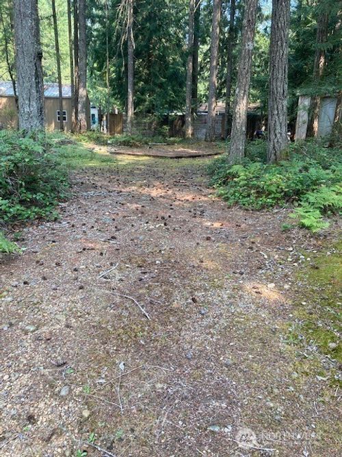 200 N Union Dr, Hoodsport, WA, 98548-9703 | Card Image