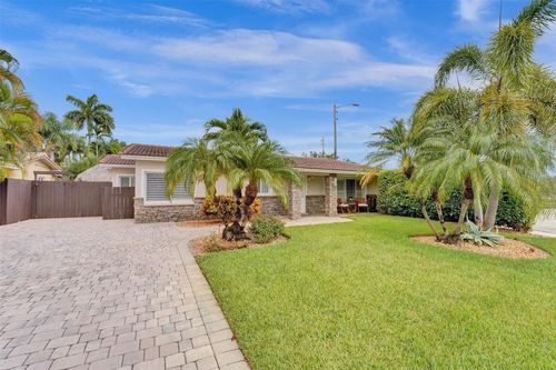 1245 Ne 17th Way, Fort Lauderdale, FL, 33304-2433 | Card Image