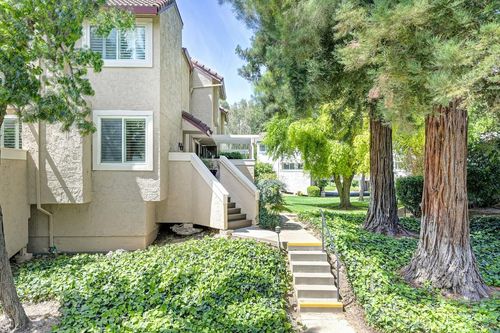 3092 Swallows Nest Drive, Sacramento, CA, 95833 | Card Image