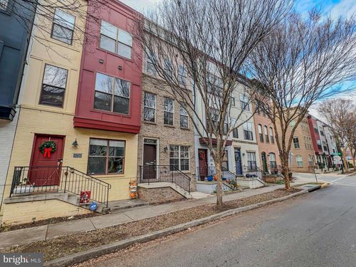 5722 45th Ave, HYATTSVILLE, MD, 20781-1580 | Card Image